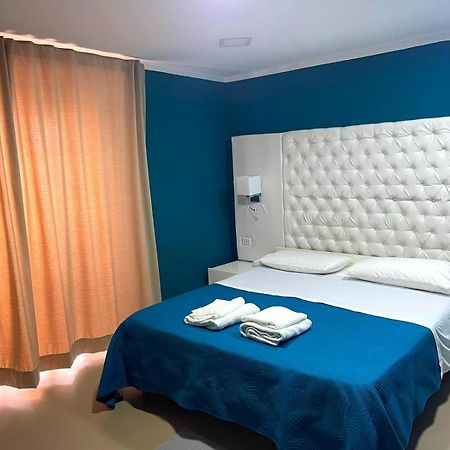 Bed And Breakfast Napoli Centro Storico Экстерьер фото