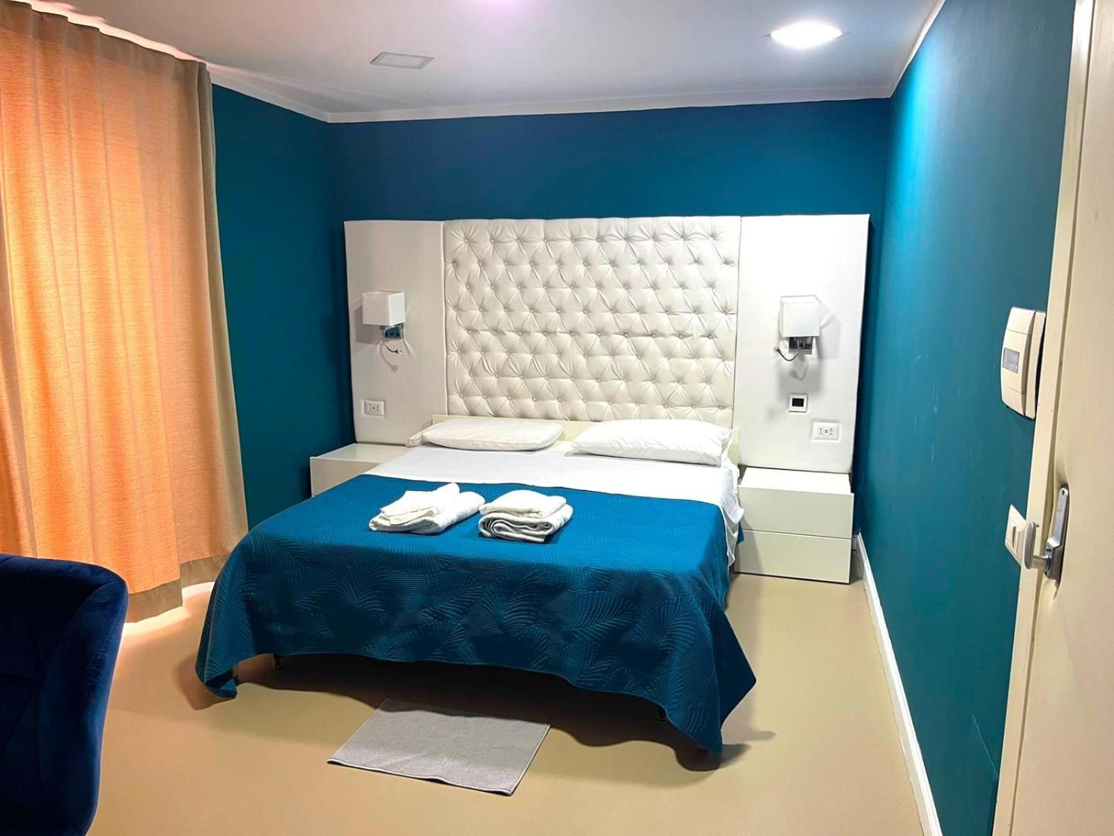 Bed And Breakfast Napoli Centro Storico Экстерьер фото
