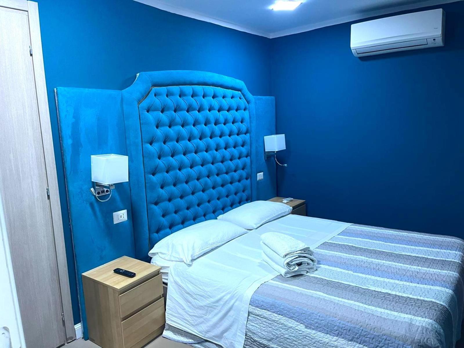 Bed And Breakfast Napoli Centro Storico Экстерьер фото